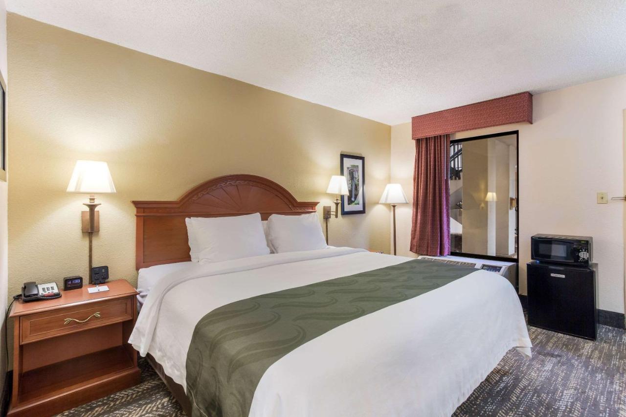 Quality Inn - Hamilton Place Чаттануга Экстерьер фото