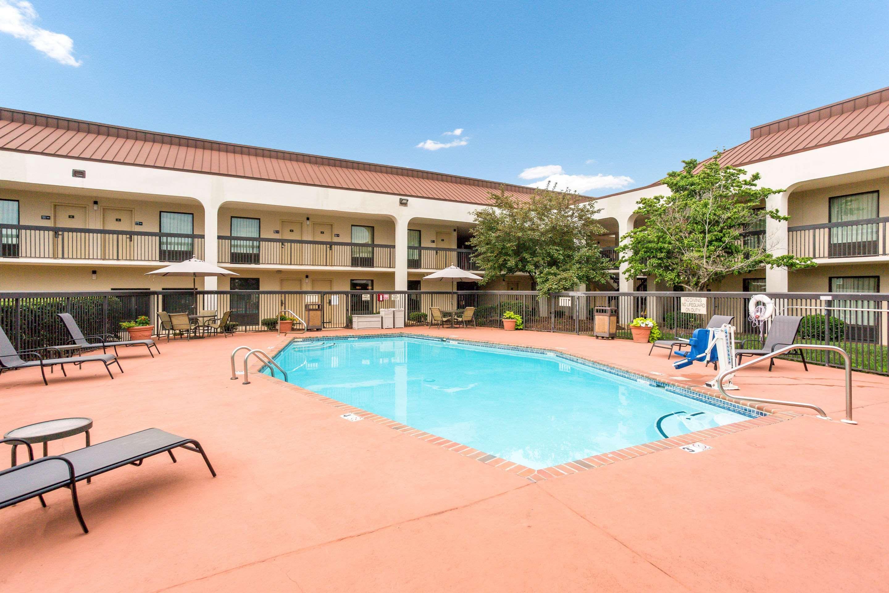Quality Inn - Hamilton Place Чаттануга Экстерьер фото
