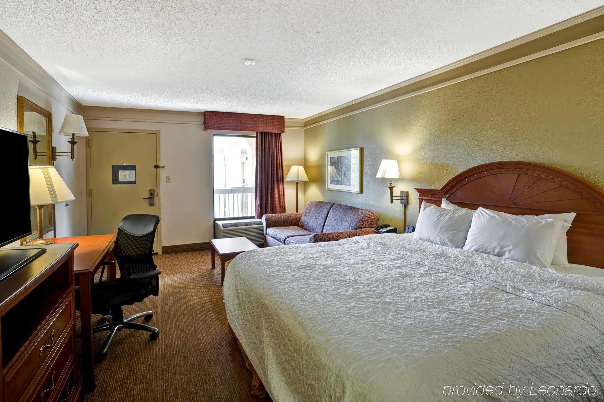 Quality Inn - Hamilton Place Чаттануга Экстерьер фото