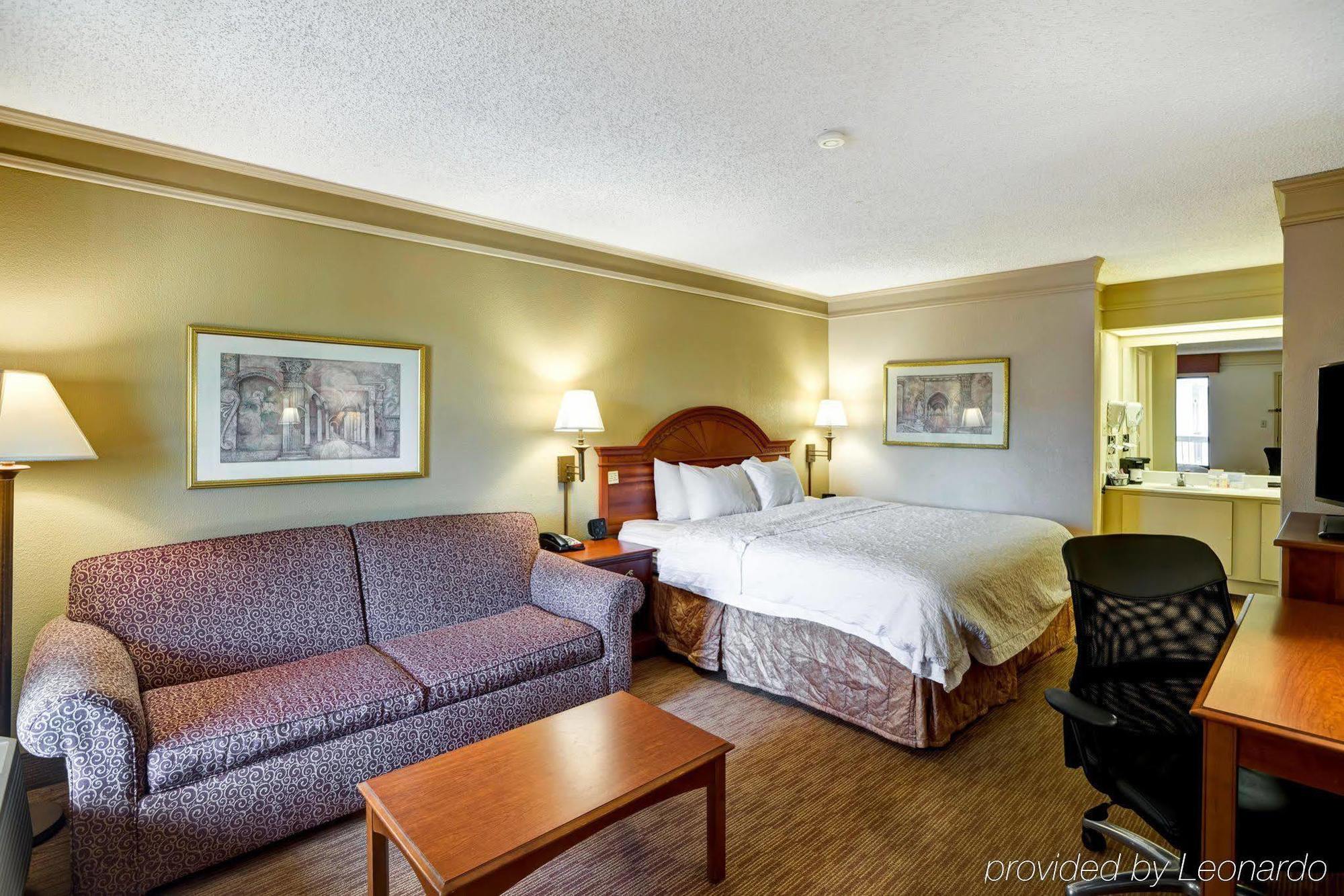 Quality Inn - Hamilton Place Чаттануга Экстерьер фото