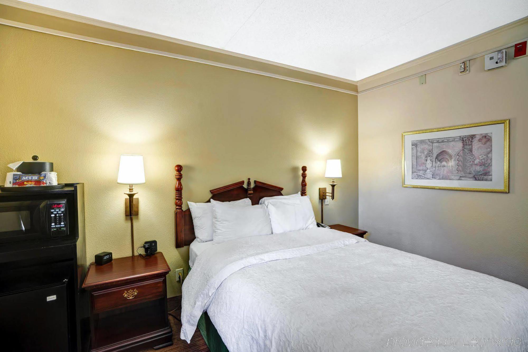 Quality Inn - Hamilton Place Чаттануга Экстерьер фото